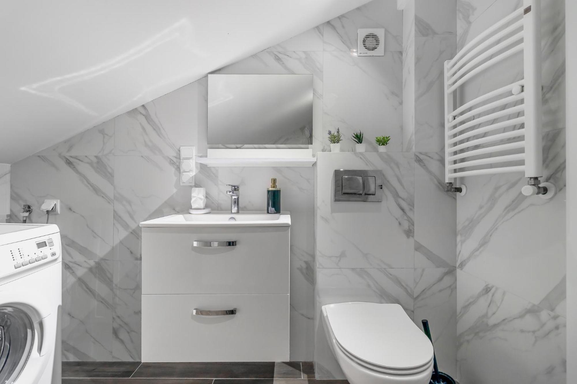 Close-Ga- Cozy Apartments - Marcinkowskiego Варшава Екстериор снимка