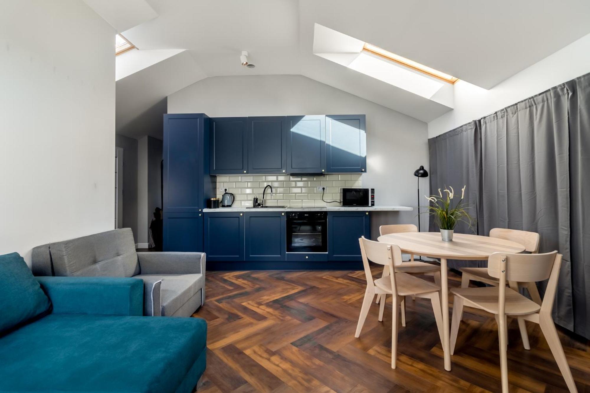 Close-Ga- Cozy Apartments - Marcinkowskiego Варшава Екстериор снимка