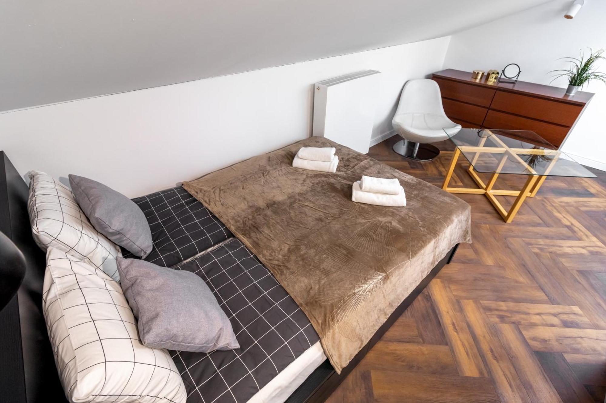 Close-Ga- Cozy Apartments - Marcinkowskiego Варшава Екстериор снимка
